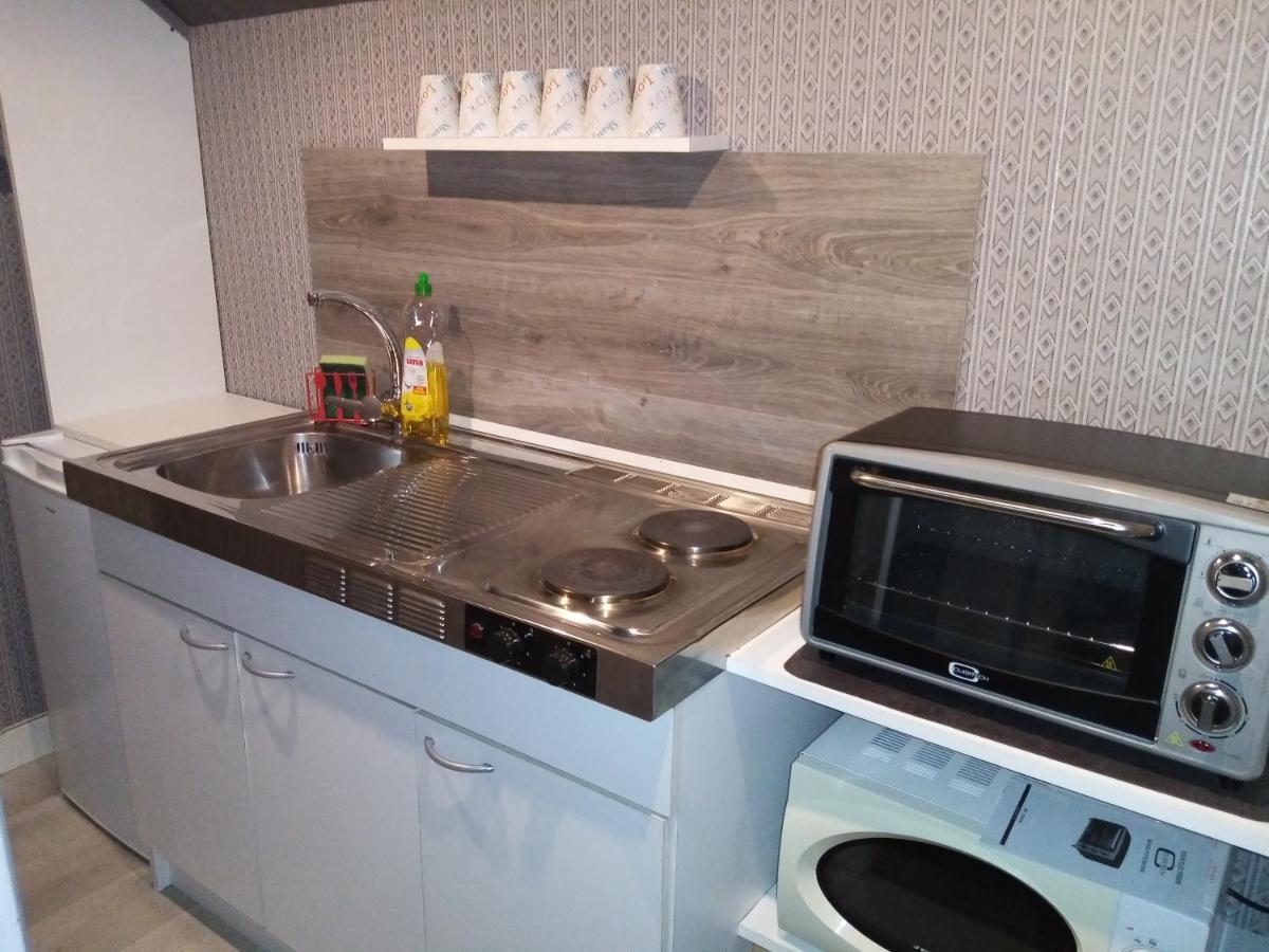 Petit Appartement 30M2, 3 Lits, 3 A 4 Pers Neuilly  Exteriér fotografie