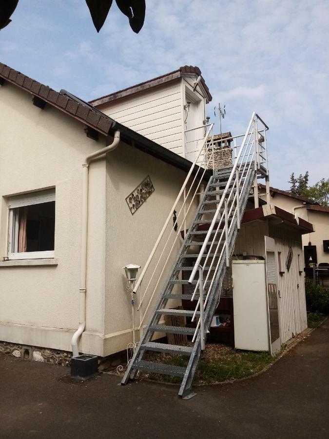 Petit Appartement 30M2, 3 Lits, 3 A 4 Pers Neuilly  Exteriér fotografie